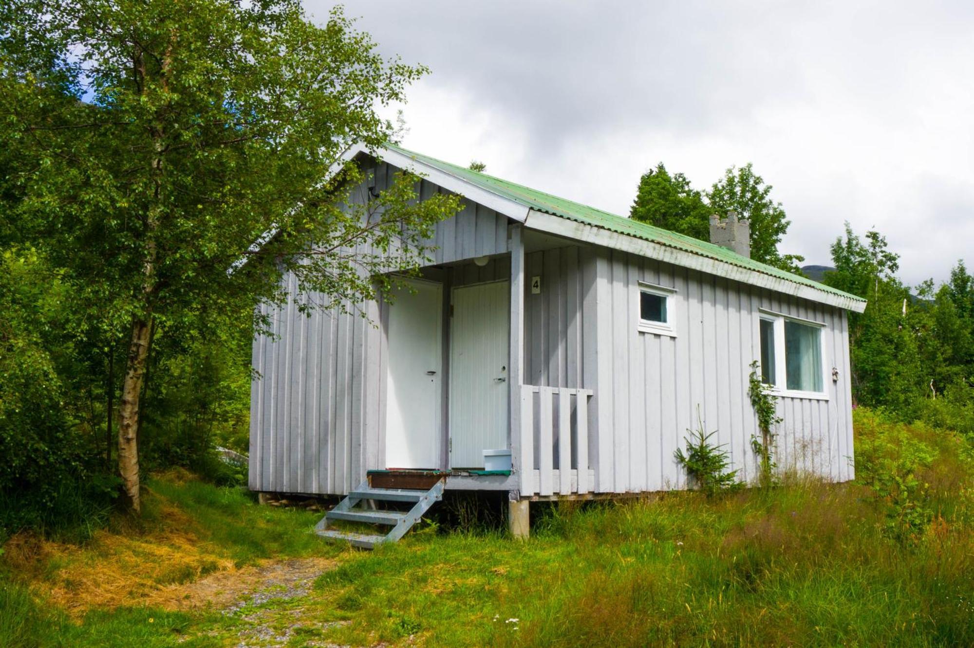 Smordal Hytteutleie Og Camping Hotel Nordfjordeid Kültér fotó